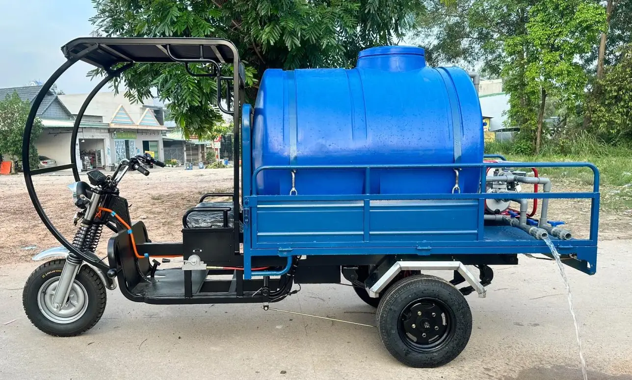 xe dien 3 banh tuoi cay 1500l 02